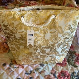 Cruise Club bag. 
Off white with gold palm leaves 🍃